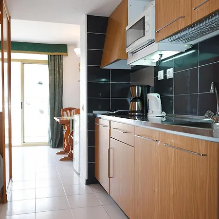 Uhc Pacific Apartment *