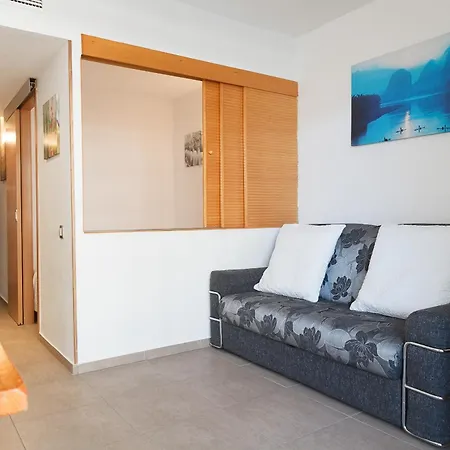 Uhc Pacific Apartment